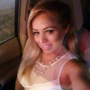 Meet your Posher, Rosa