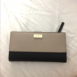NWT Kate Spade Wallet