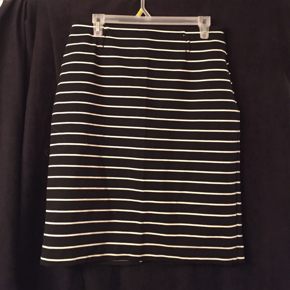 High Waisted White House Black Market Skirt