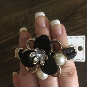 10 for $20 Jewelry Sale - Flower Clip Bracelet