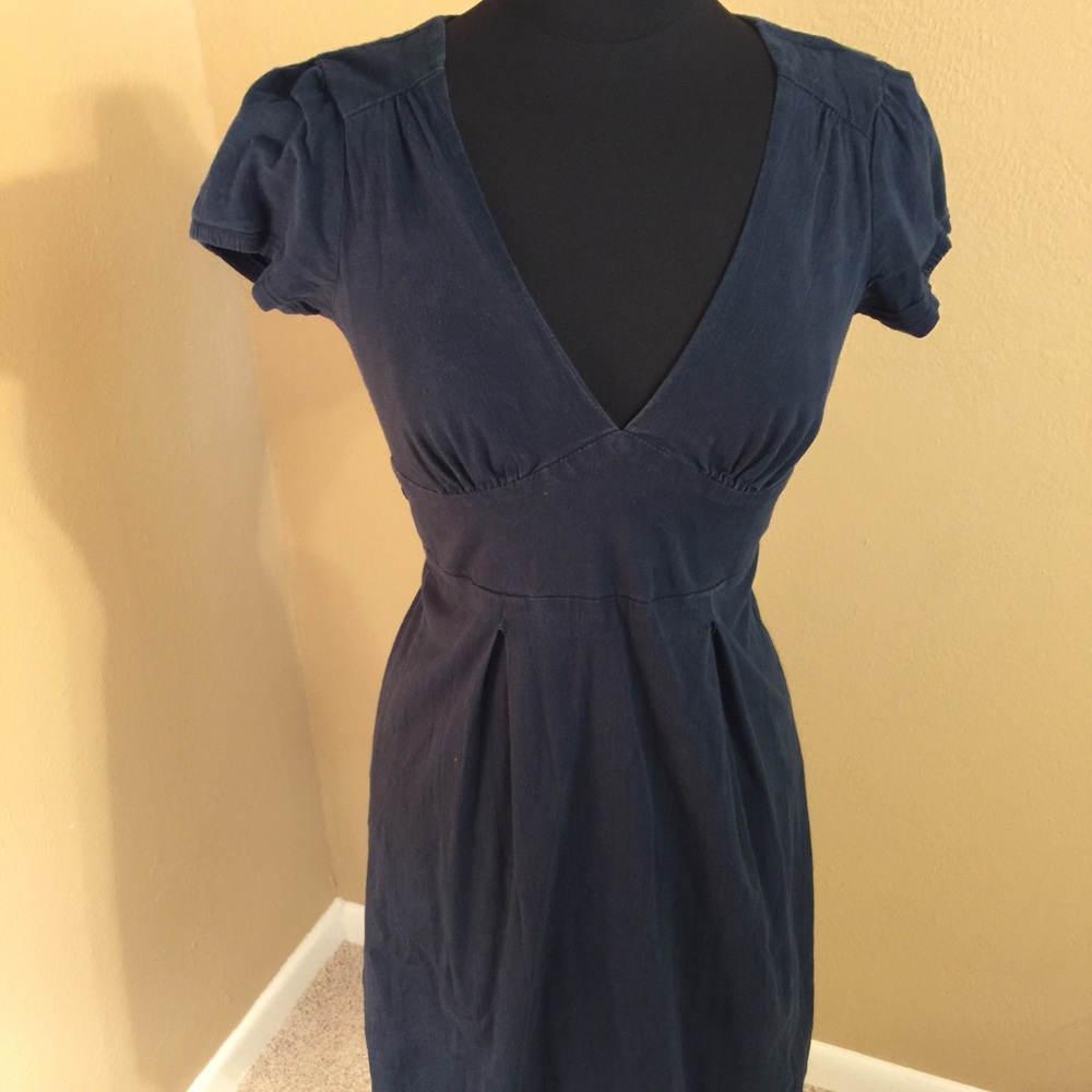 Blue cotton vneck dress