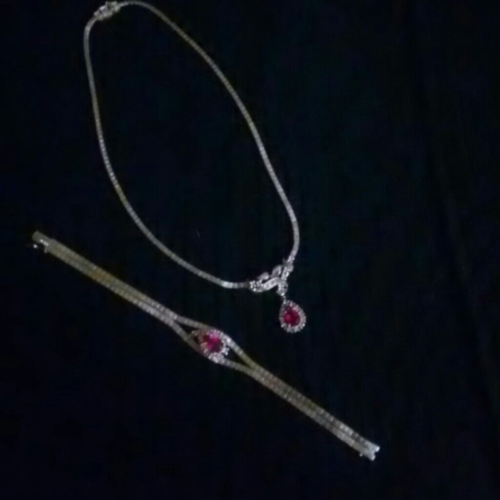 Silver 915 (Necklace and Bracelet Set (never worn)