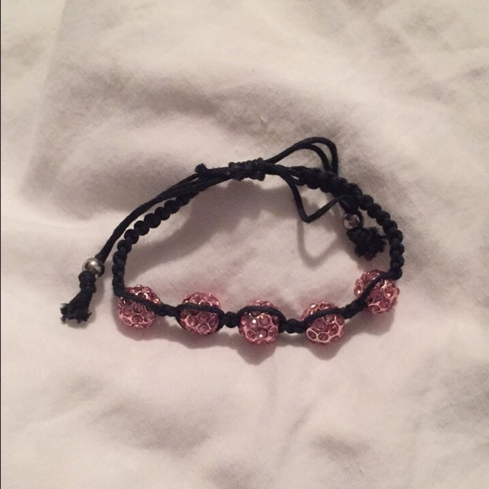 Sparky string bracelet