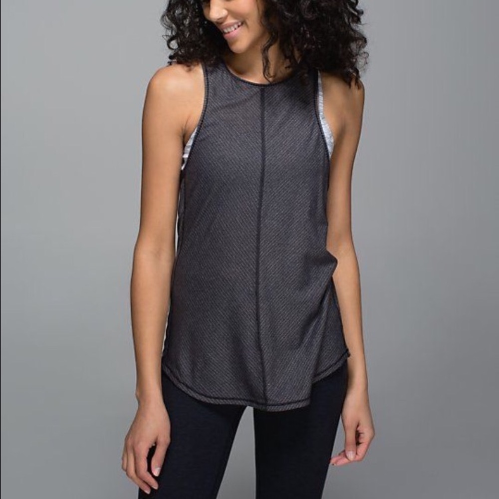 Lululemon Essence Tank