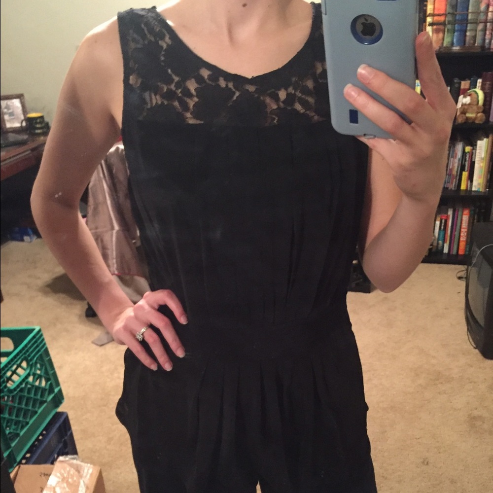 Medium Worthington Black Blouse with Lace