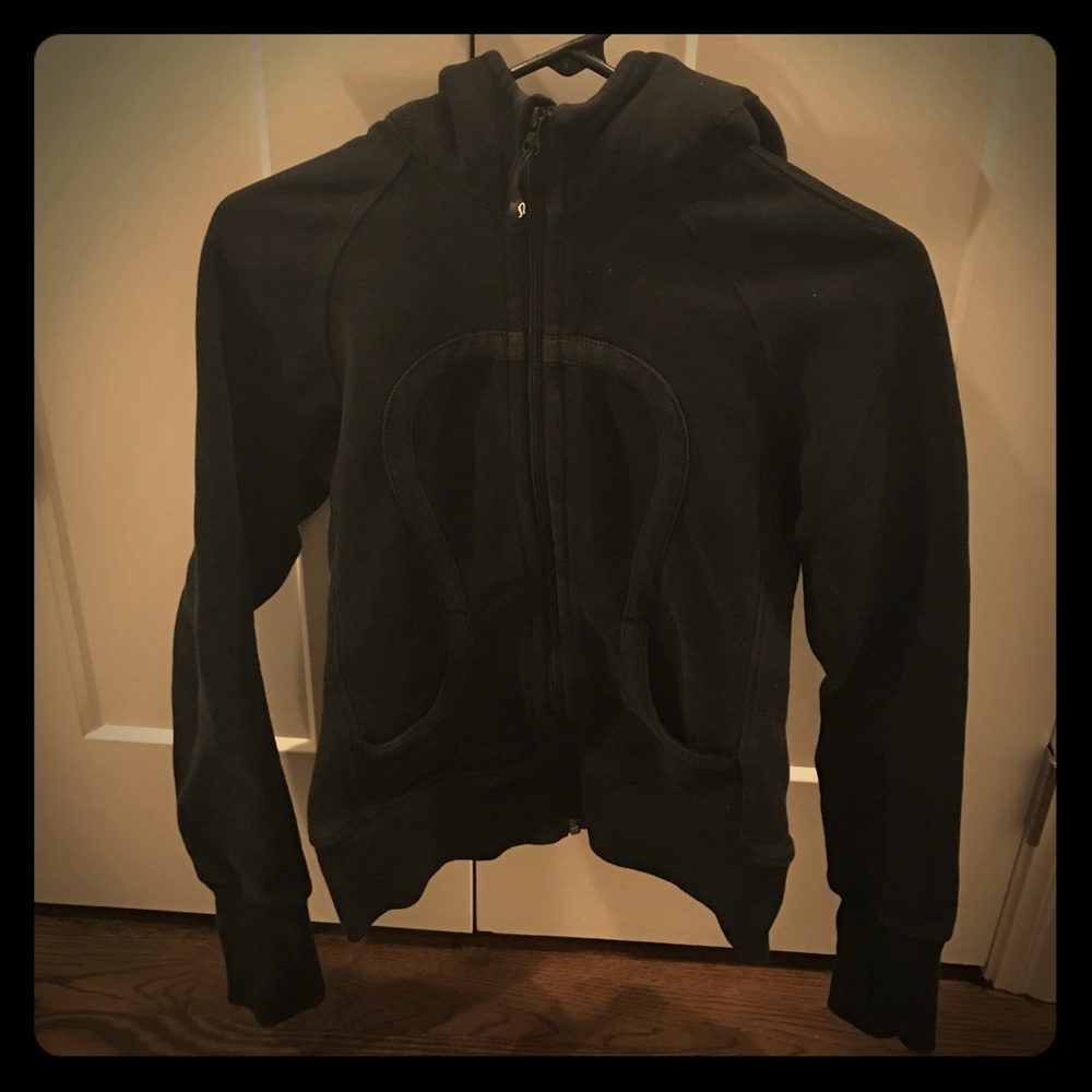 Lululemon Scuba Hoodie size 4