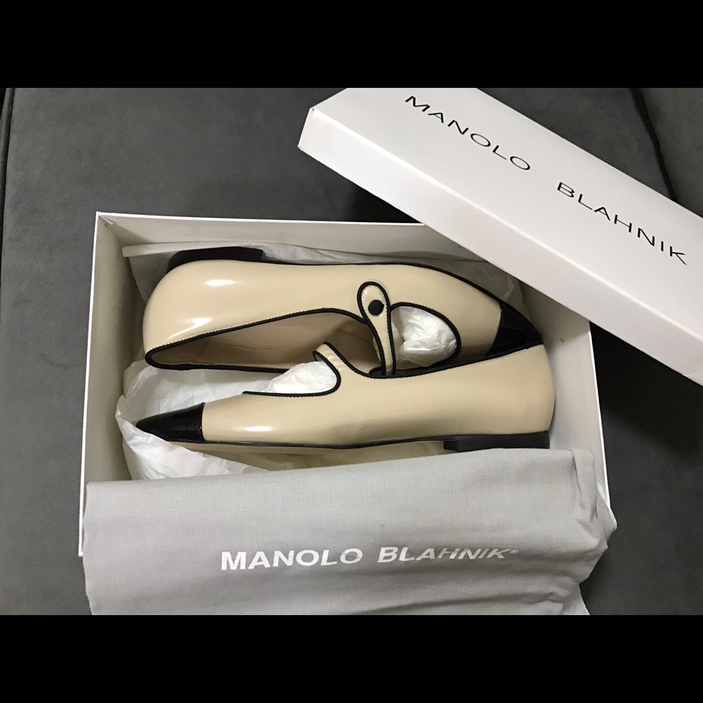 Brand new!! Manolo Blahnik shoes