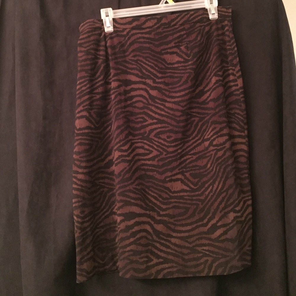 High Waisted Animal Print Skirt