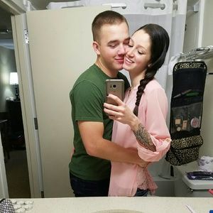 Meet your Posher, Kaleigh