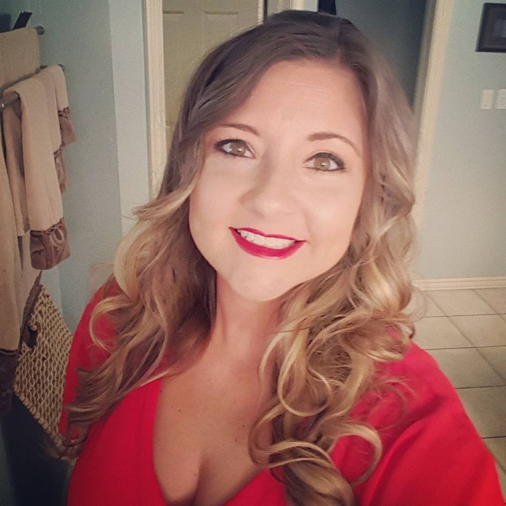 Meet your Posher, Tiffany