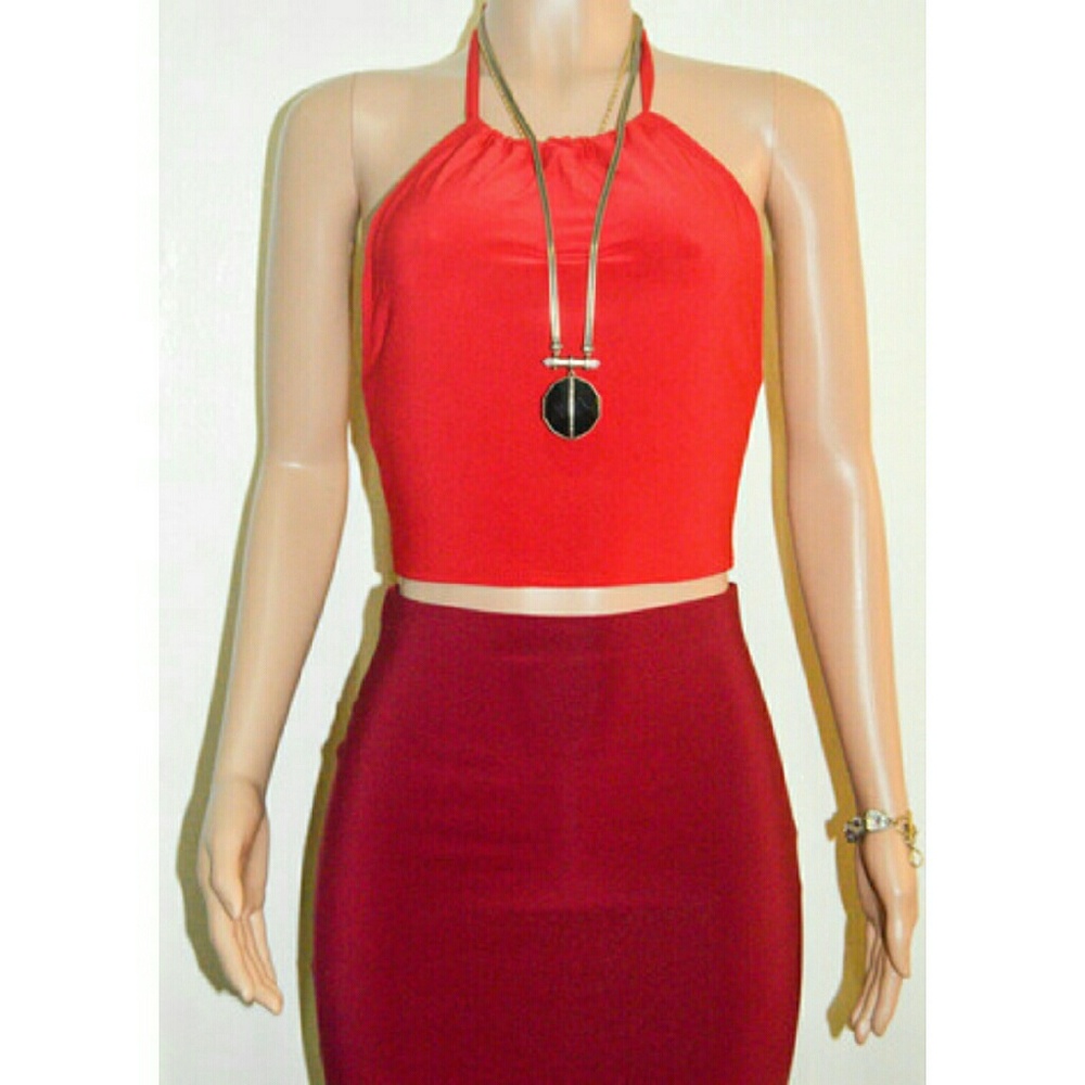 Halter Crop Top - Picture 2 of 3