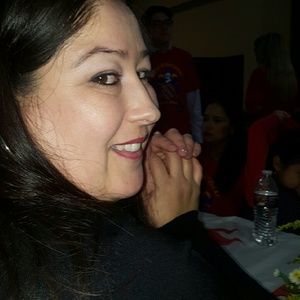 Meet your Posher, Rosa