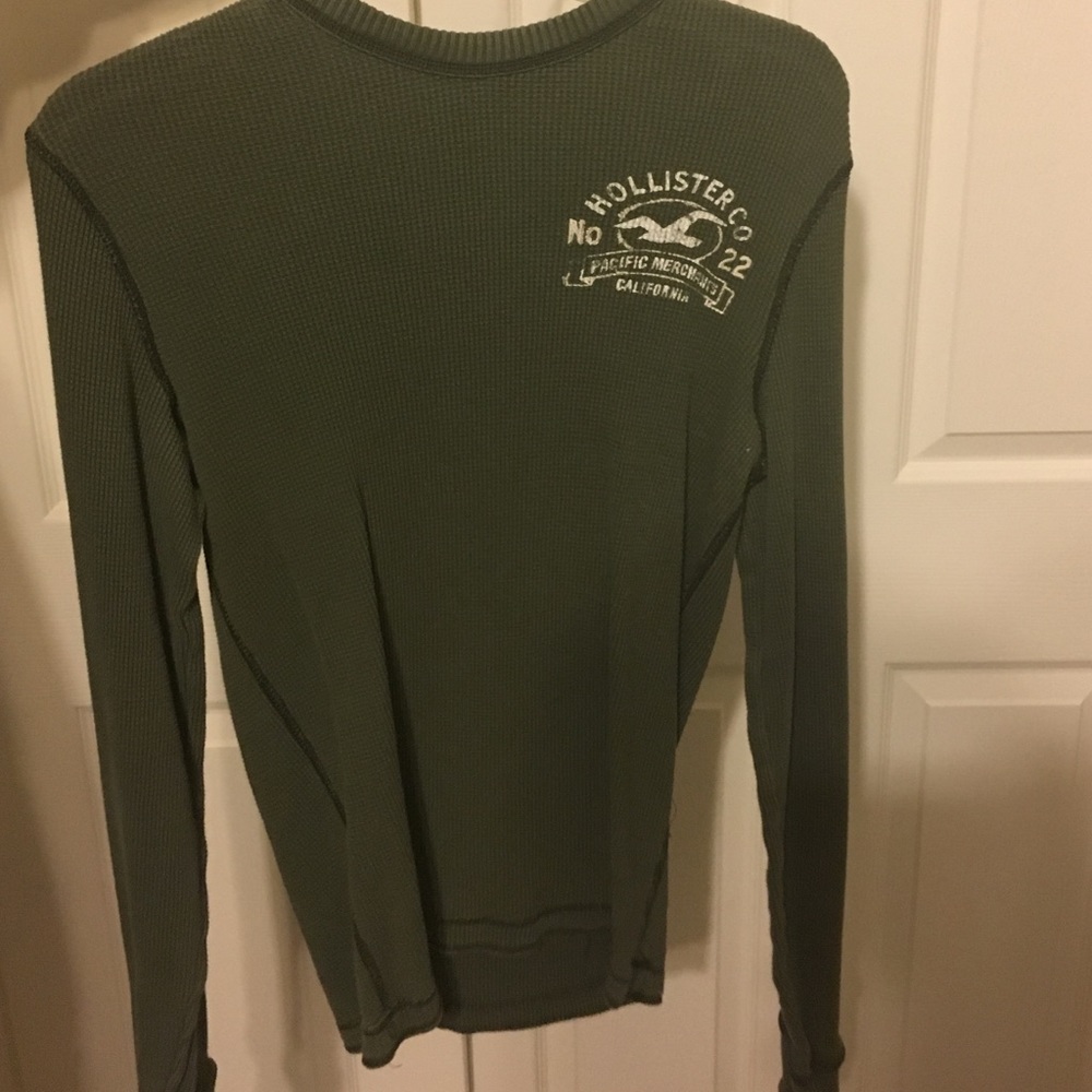 Hollister green textured long sleeve