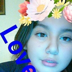 Meet your Posher, Debrah