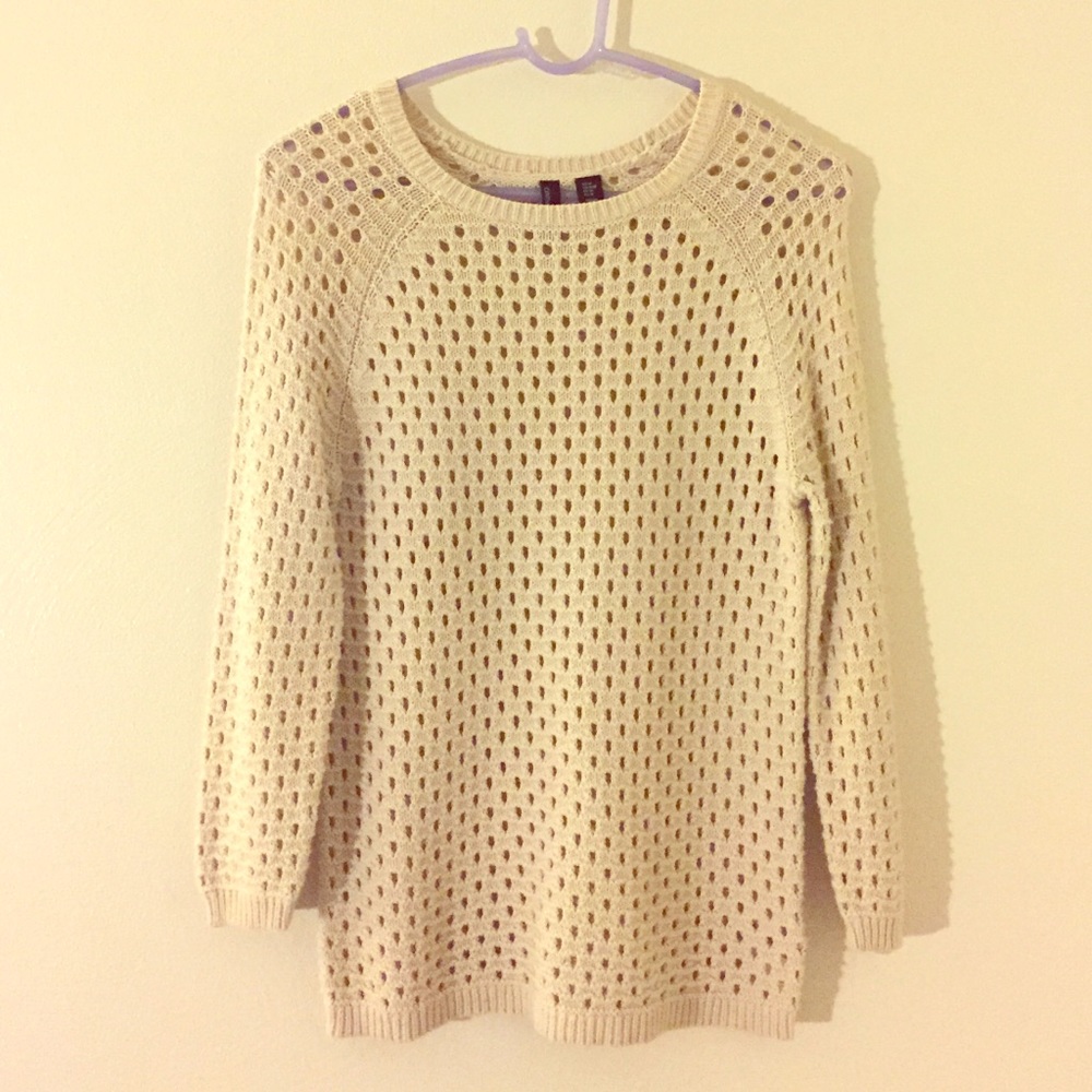 Cynthia Rowley 3/4 length sleeve cream sweater, M