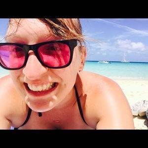 Meet your Posher, Lindsey