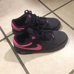 Nike sneakers- fits kids size 4.5 and women size 6
