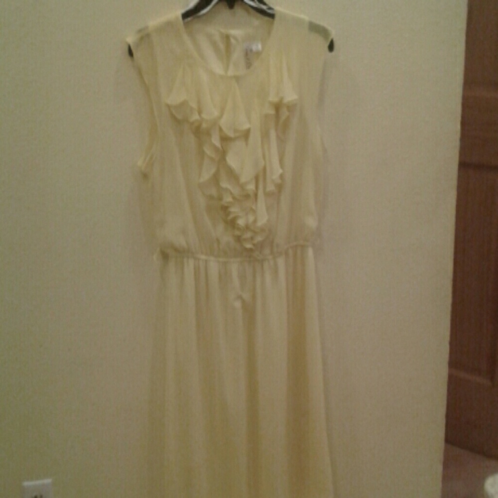 Yellow sundress