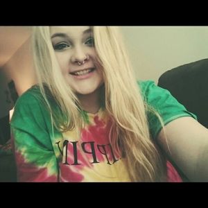 Meet your Posher, Kamilla