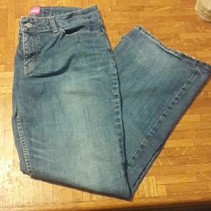 🌟flash sale🌟The limited jeans