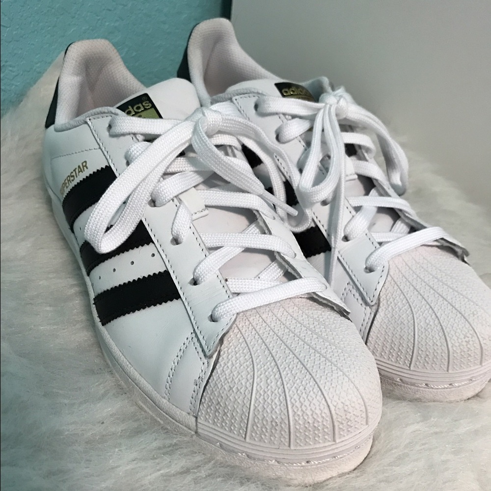 Womens Adidas Superstar