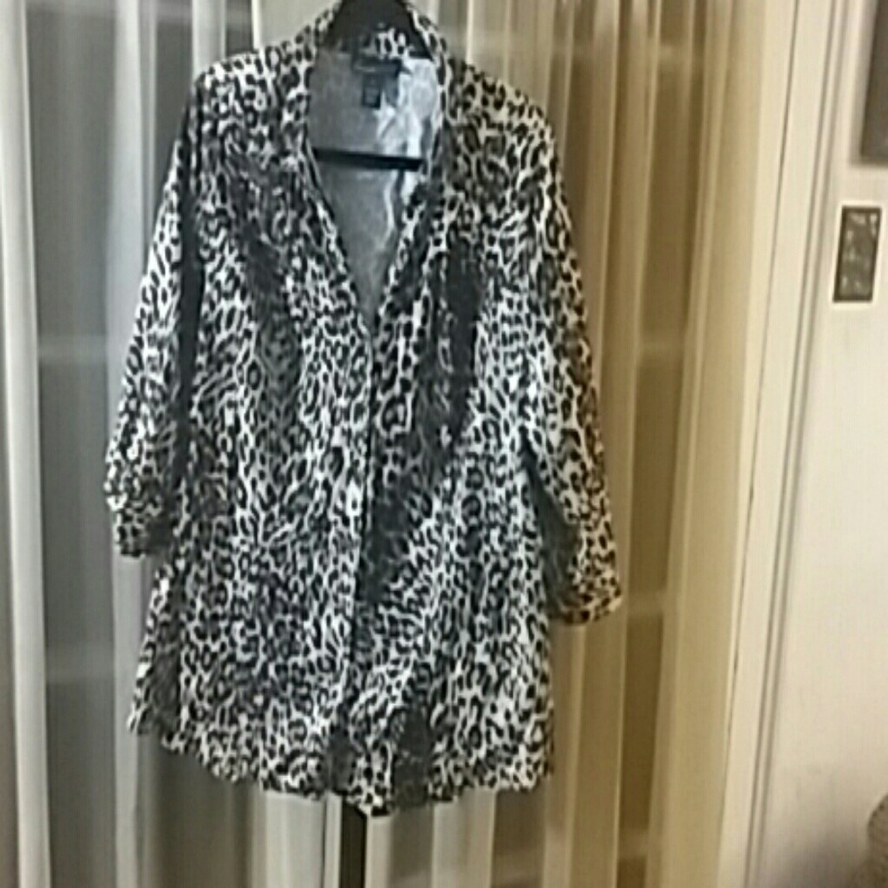 Nice Leopard printshirt
