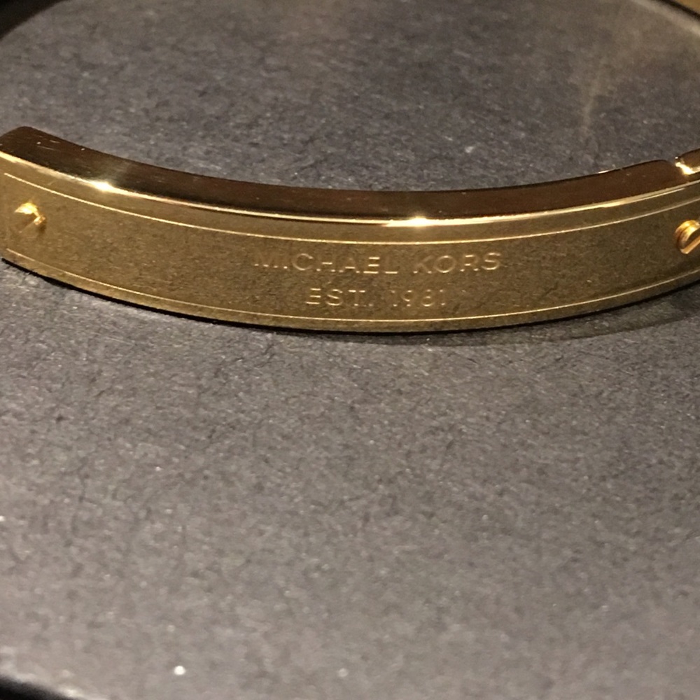 Michael kors bracelet - Picture 2 of 2