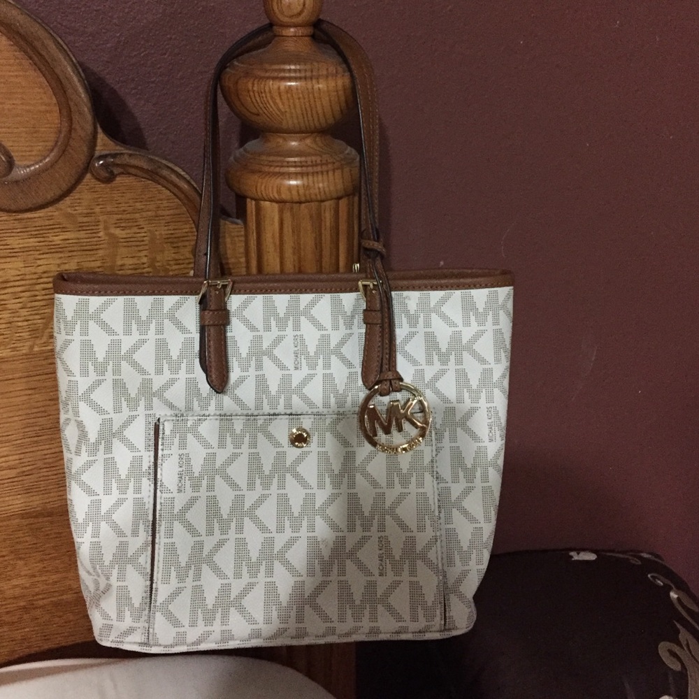 Cute MK purse