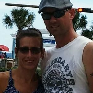 Meet your Posher, Leslie