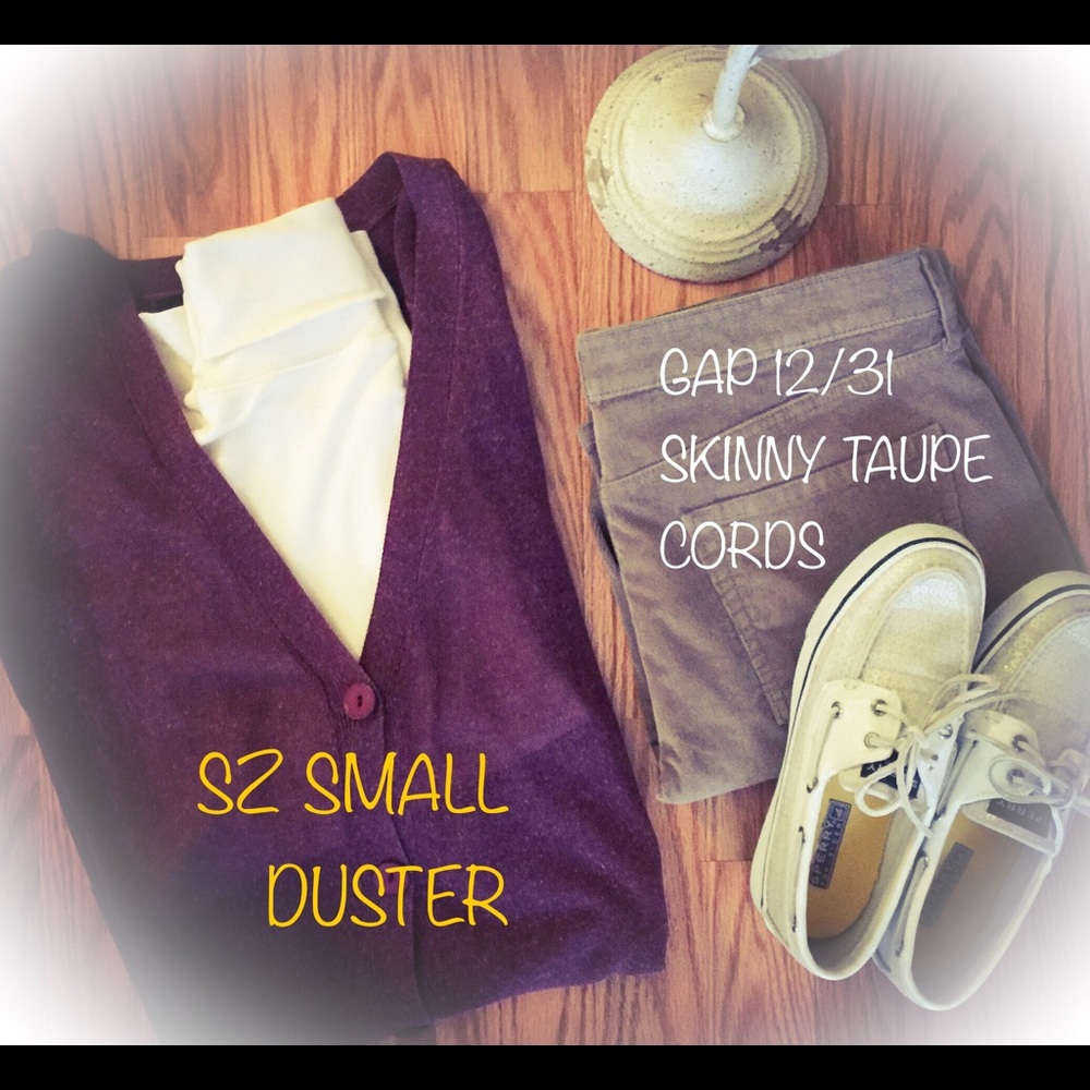 💥 FLASH SALE 💥 SZ S, V-NECK, BUTTON UP DUSTER💣