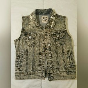Denim vest