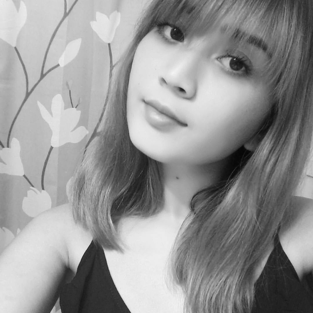 Meet your Posher, Loralei