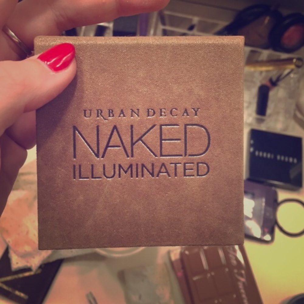 Urban decay Naked highlighting powder