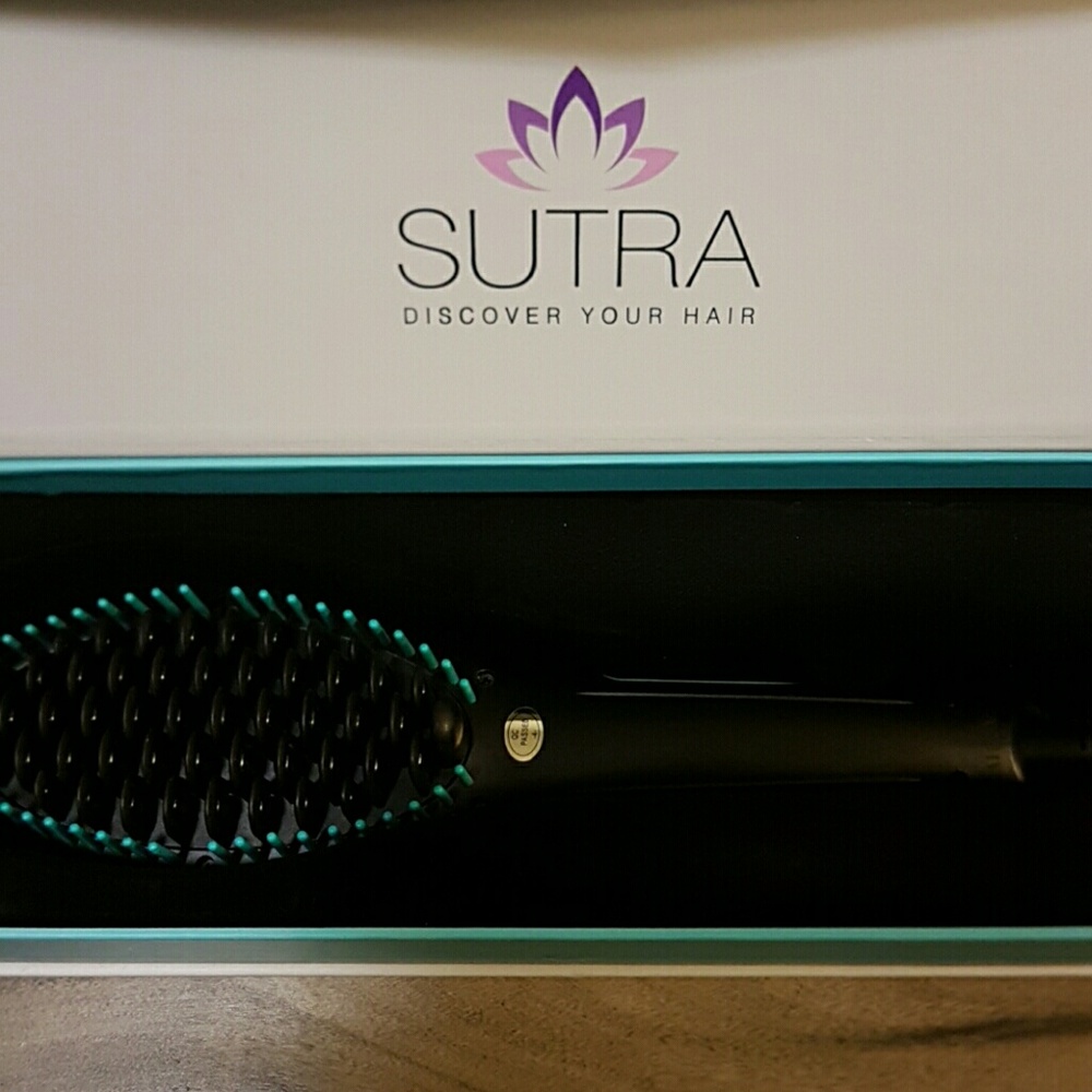 Sutra Beauty Ionic Heat Brush Turquoise  2.0