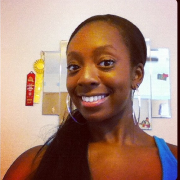 Meet your Posher, Ortecia - Picture 1 of 1