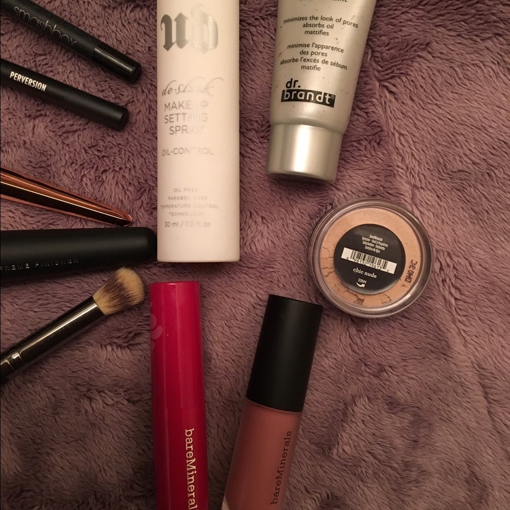 Huge Makeup Bundle - Picture 3 of 4