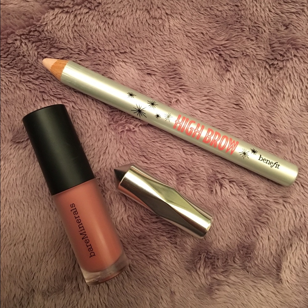 Huge Makeup Bundle - Picture 4 of 4