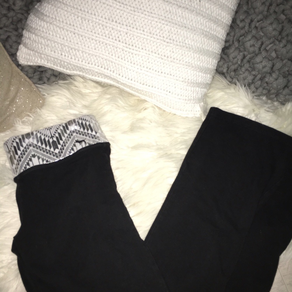 VS PINK Bootcut Yoga Pants