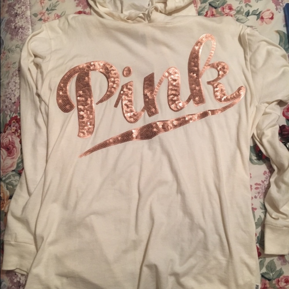 Vs pink set traded