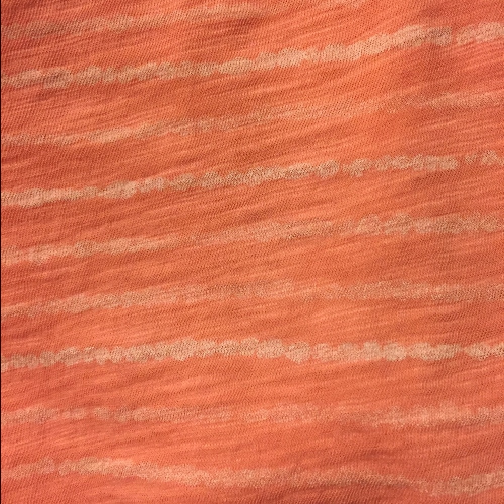 Peach top - Picture 2 of 3