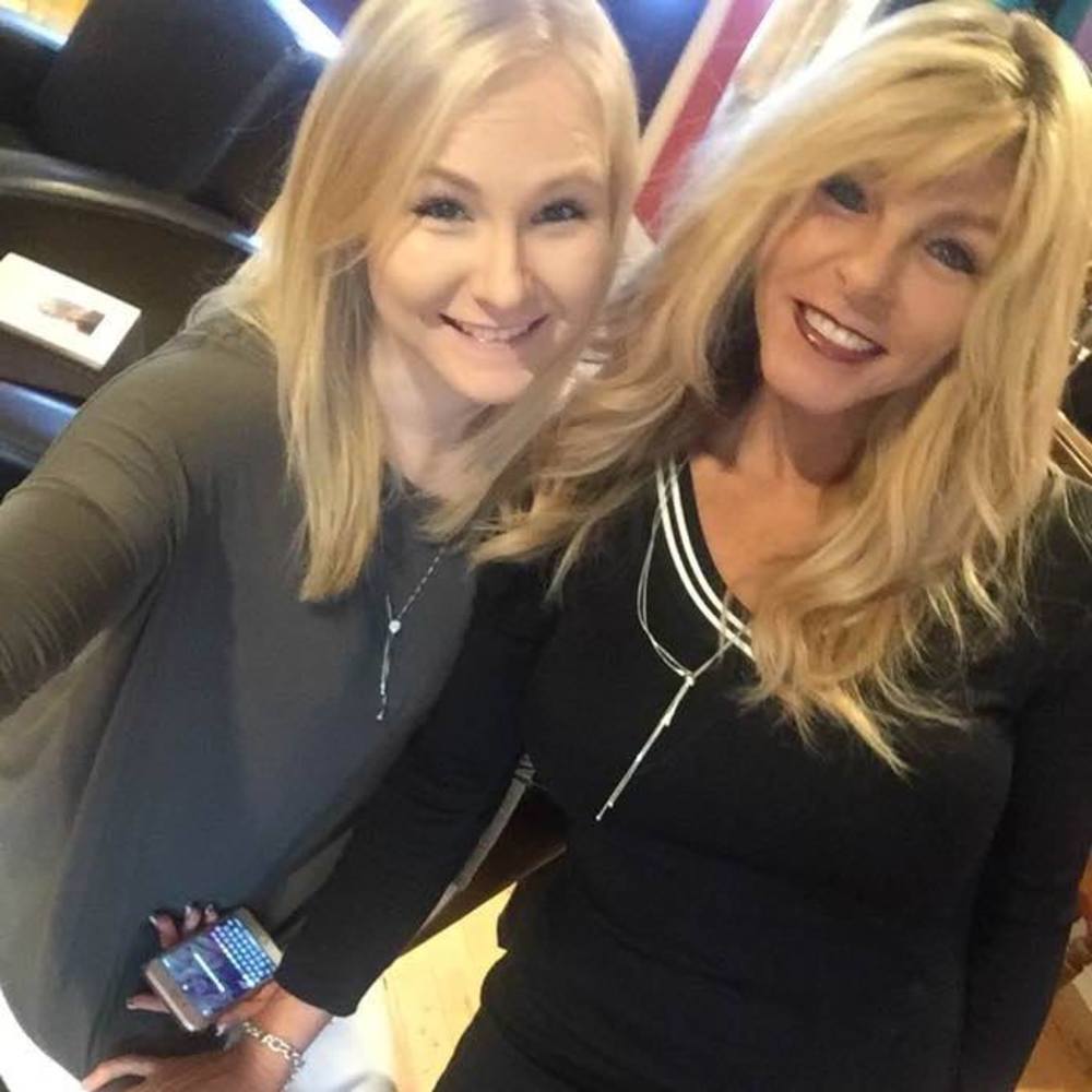 Meet your Posher, Chele