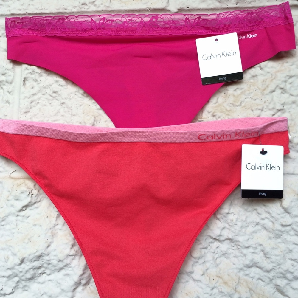 Bundle of 2 Calvin Klein panties XL