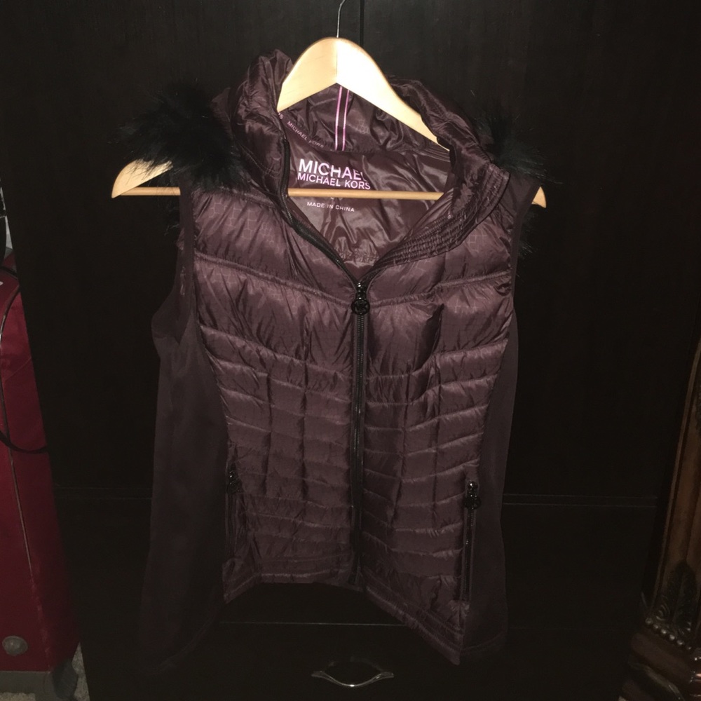 Micheal Kors vest! - Picture 2 of 6