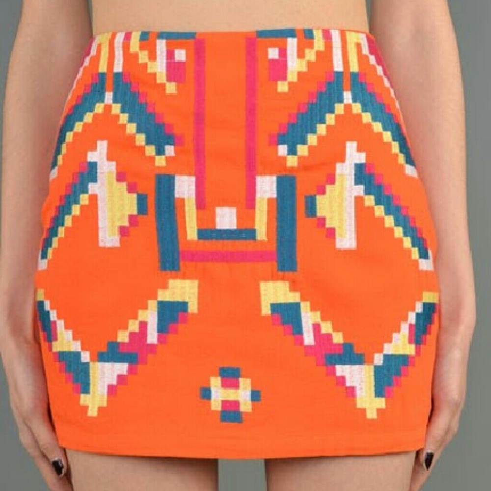 Signature8 | Tribal Embroidered Mini Skirt - Picture 1 of 9