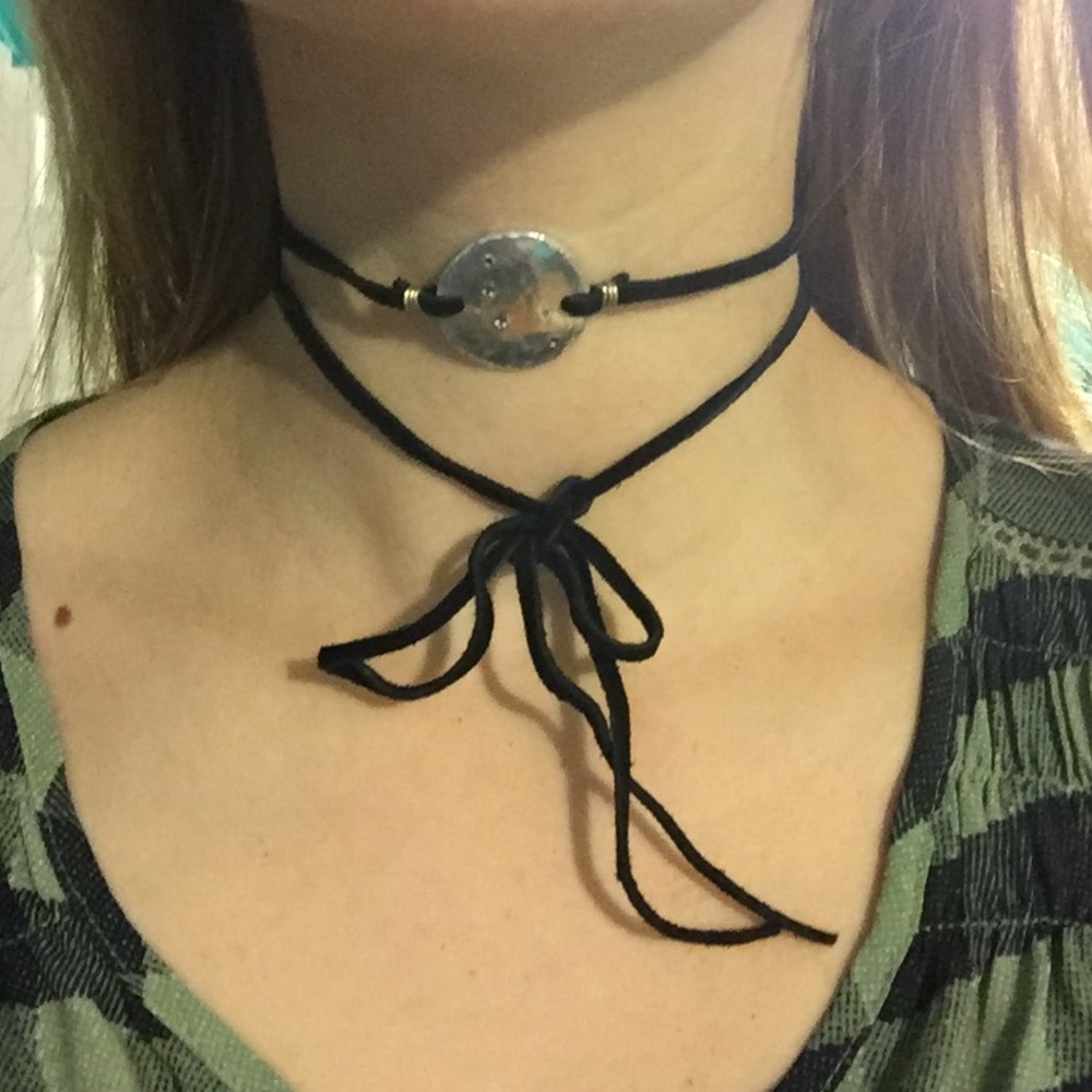 ARIES LEATHER CHOKER/BRACELET