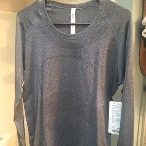 NWT Swiftly Longsleeve