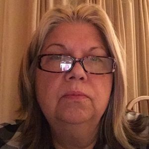 Meet your Posher, Vicki