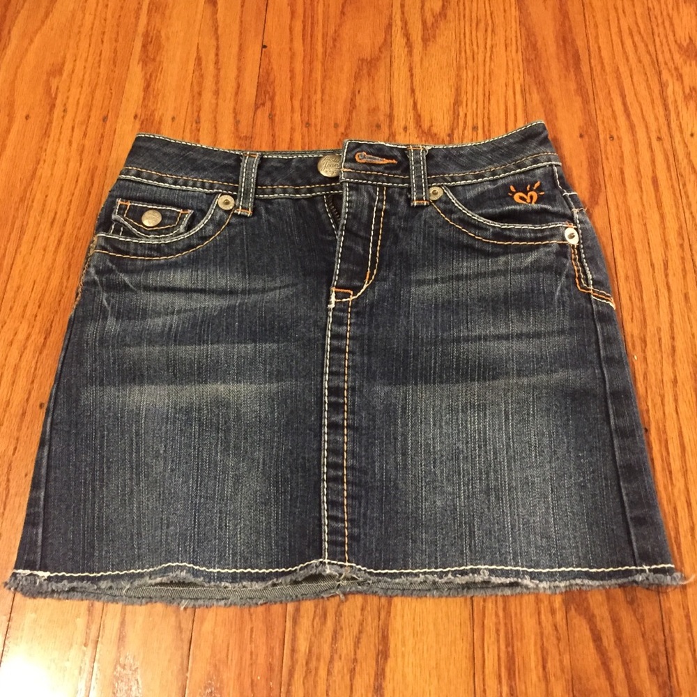 JUSTICE ❤️Girls Blue Jean Skirt. Size 10