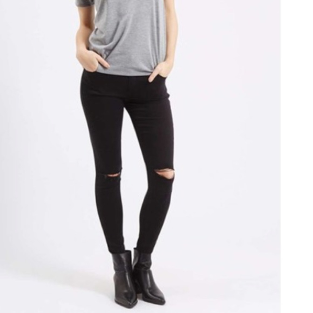 TOPSHOP: Moto 'Leigh' Ripped Skinny Jeans BLACK