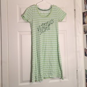 Victoria's Secret short sleeved night gown